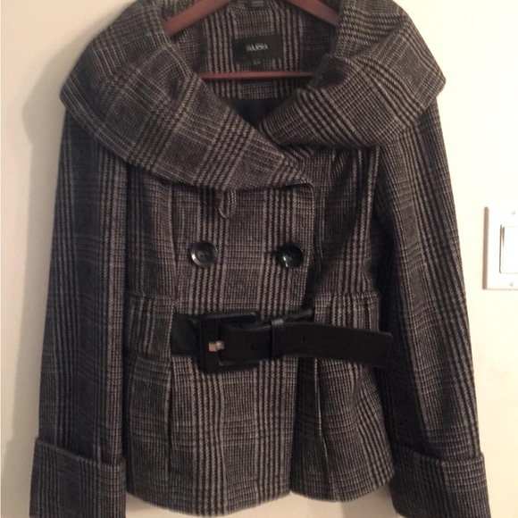 LIKE NEW!!!! Comme Neuf!! - Picture 1 of 1